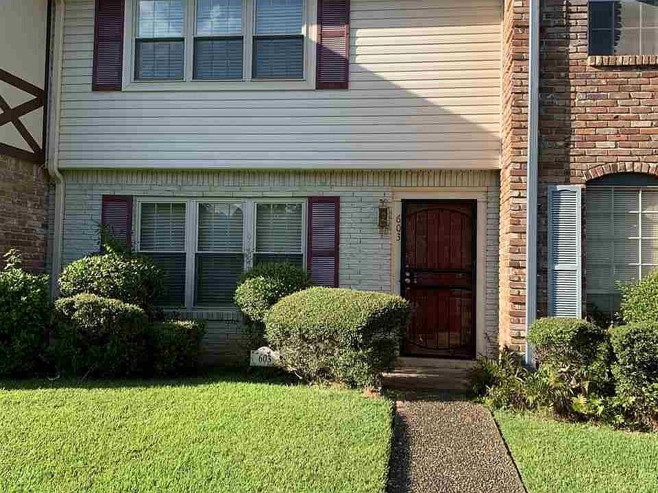 1st image of 603 Greenbriar Dr