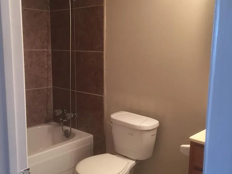 2nd bathroom