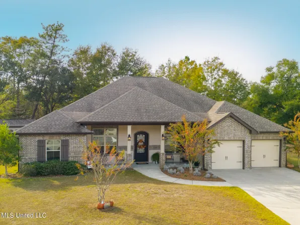 14997 Waterside Pl, Gulfport, MS 39503