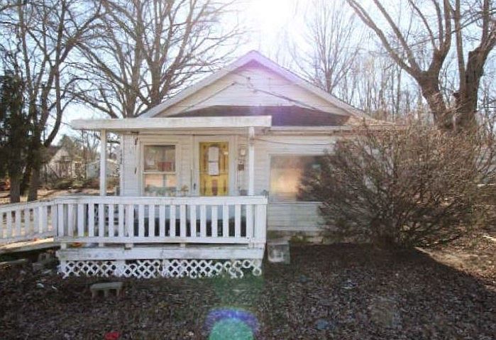1st image of 4440 Crawford Ave