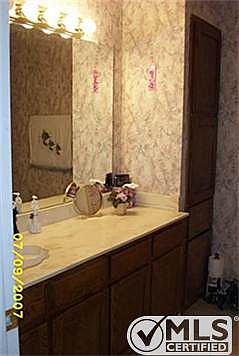 4th image of 6909 Sierra Dr