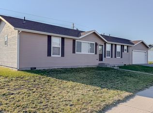 1229 Sonata Ln, Cheyenne, WY 82007