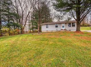 1236 White Top Rd, Bluff City, TN 37618