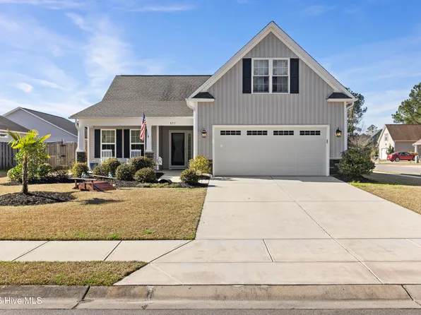 857 Rolling Pines Loop Road NE, Leland, NC 28451
