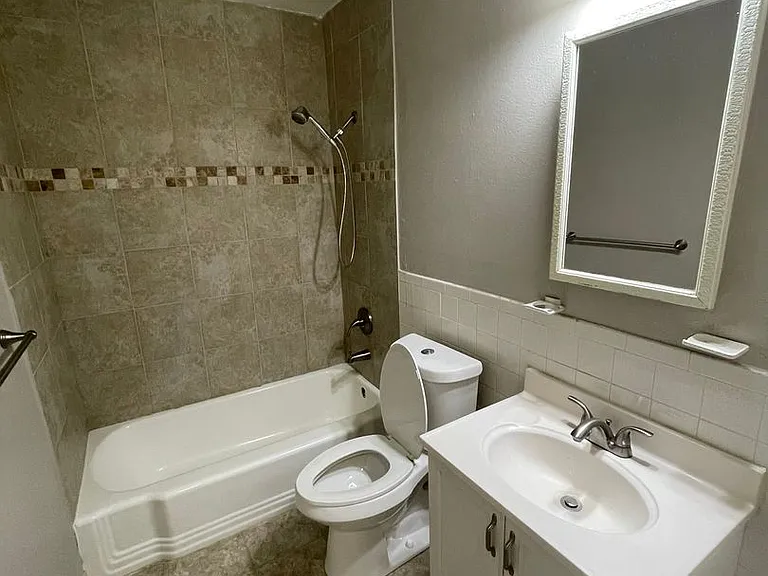 10771 W 38th Ave — Photo 4