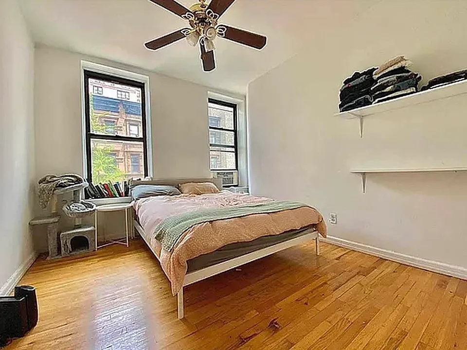 70 W 71st St #3B