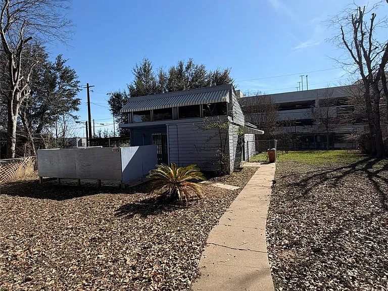 1505 Robert Weaver Ave — Photo 16
