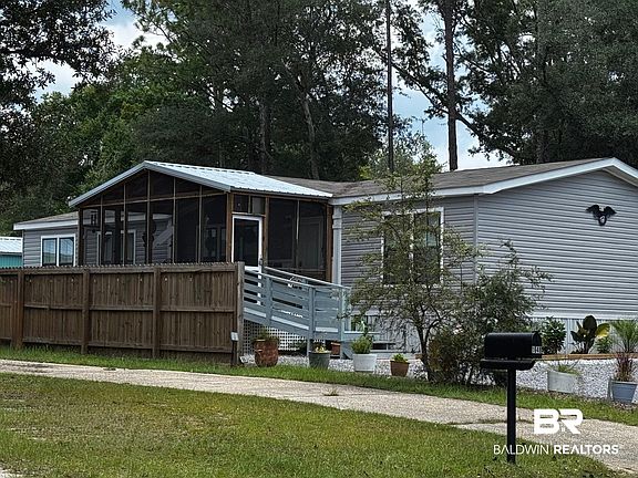 2nd image of 1649 Del Rey Dr