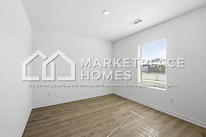 3040 Laredo Ln — Photo 18