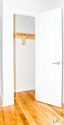 Rented by Urban Realty NYC | media 17