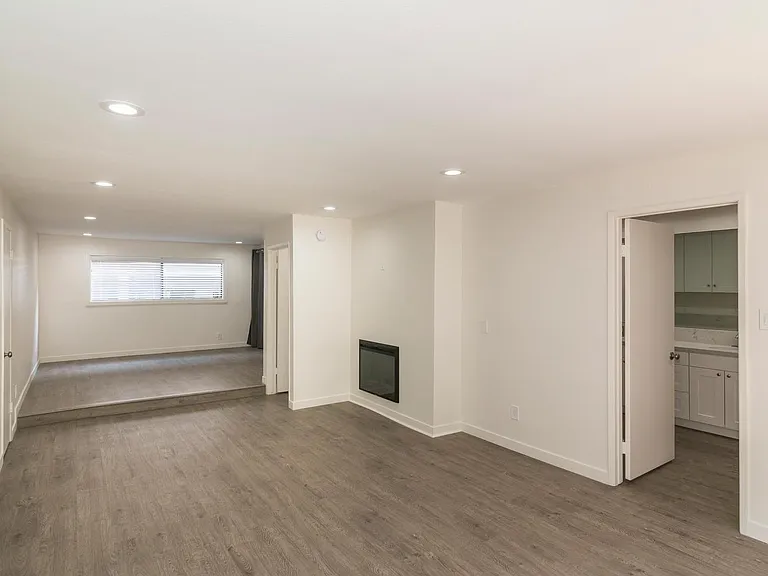 11826 Kiowa Ave #202 — Photo 10