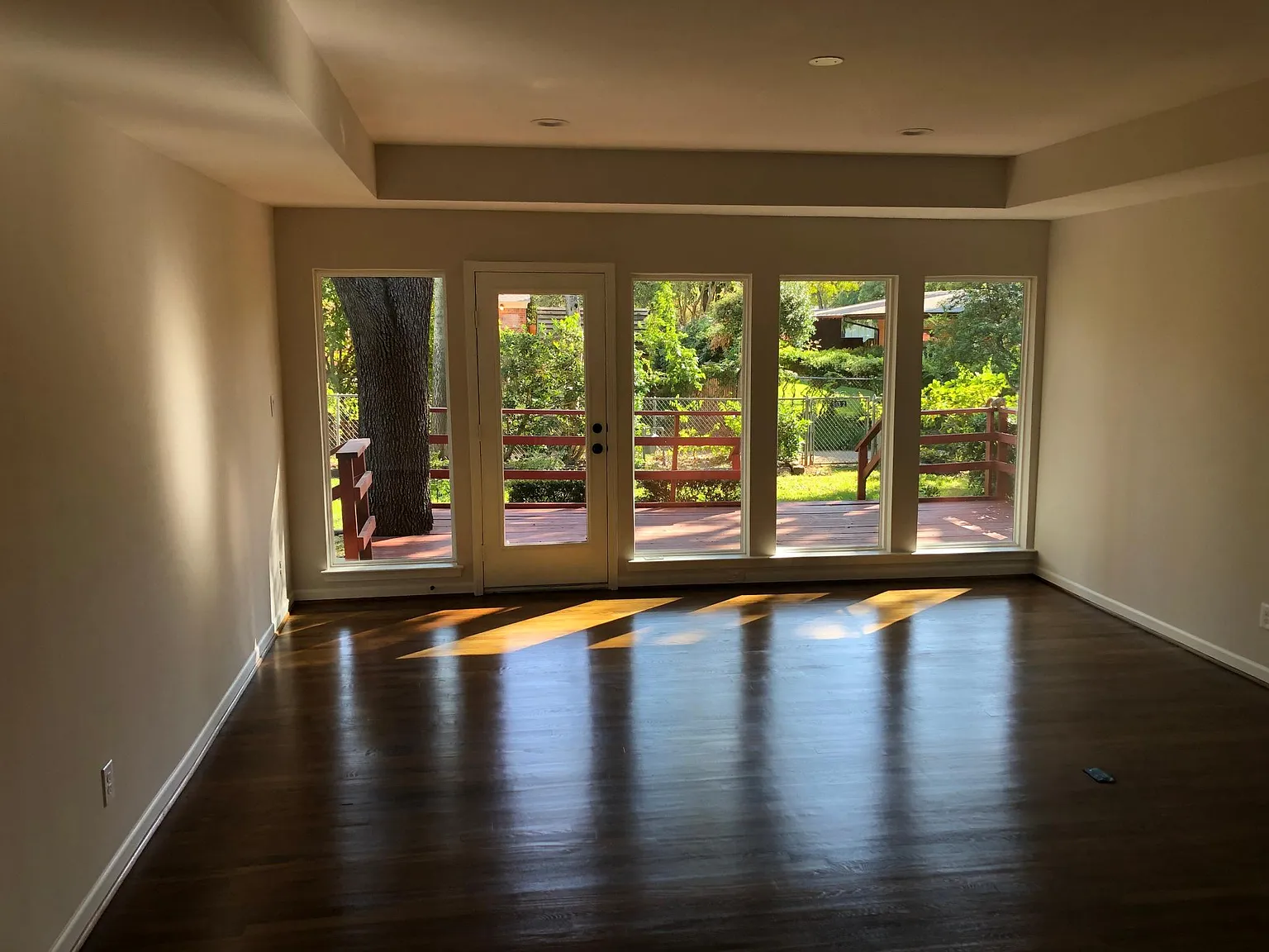 3 bed, 1878 sqft, $4,200 — Photo 4