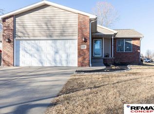 5059 N 20th St, Lincoln, NE 68521