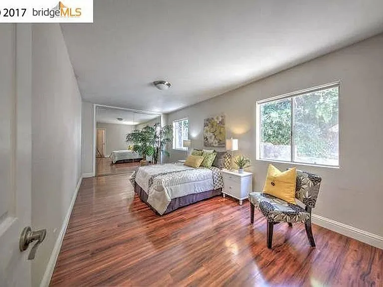 20655 Almaden Rd — Photo 9