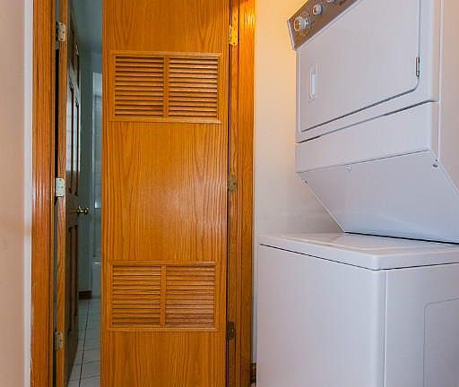 5th image of 2723 N Wayne Ave #212