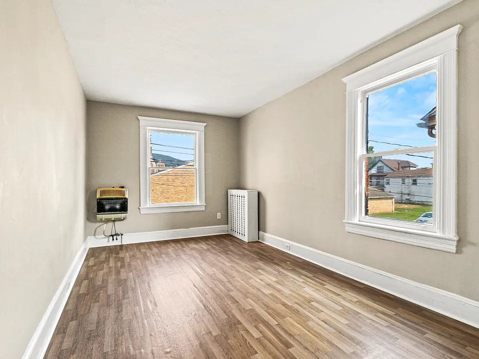 117 Suskuhana St #1A
