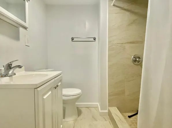 1179 Jefferson Avenue image 5 of 46