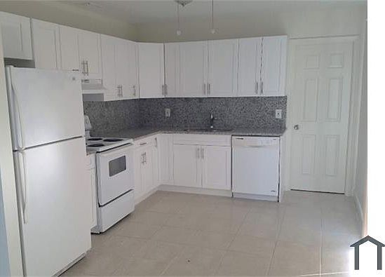 2nd image of 79 Abaco Dr