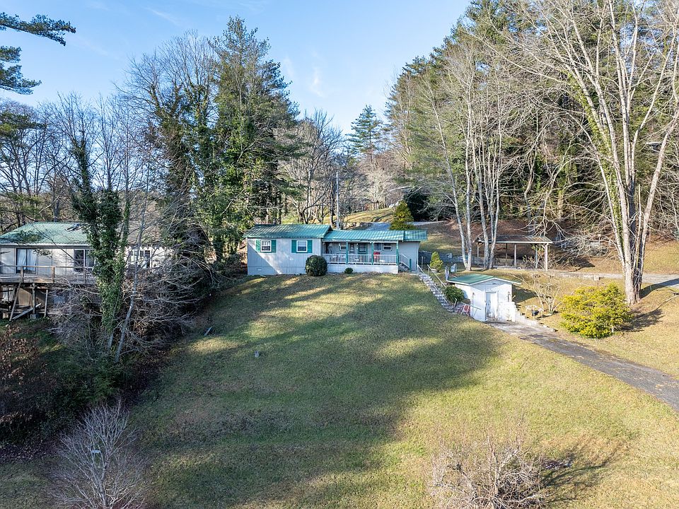 2nd image of 83 Briarberry Lane