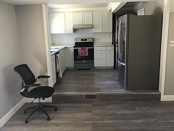 2nd image of 18325 60th Ave W