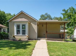 310 Spruce St, Leavenworth, KS 66048