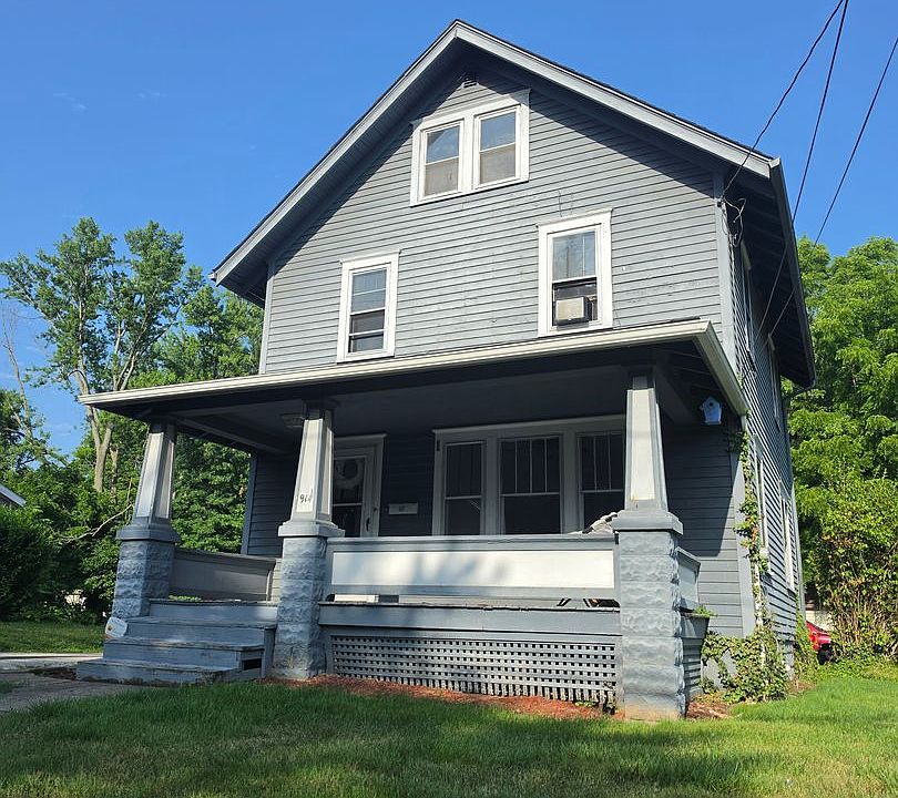 1st image of 914 S Water St