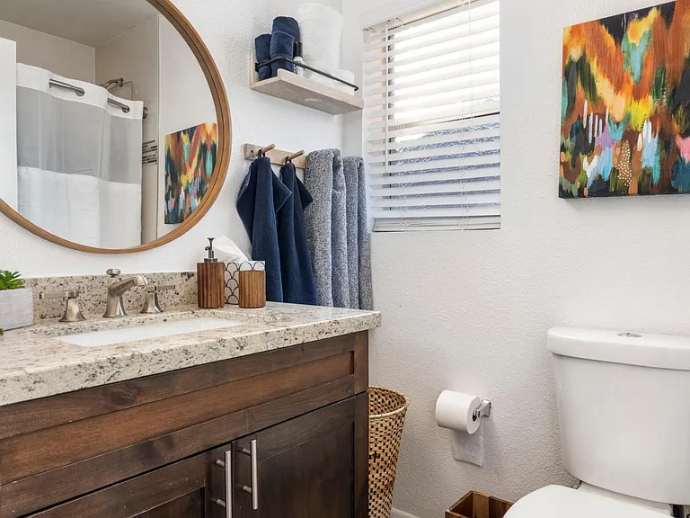 3911 E Dahlia Dr — Photo 11