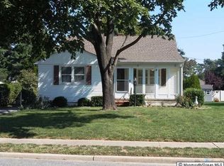 810 Lake Ave, Spring Lake, NJ 07762