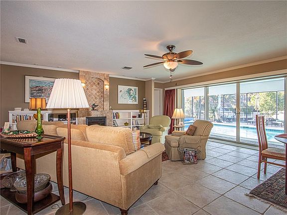 3rd image of 2790 Aqua Ct