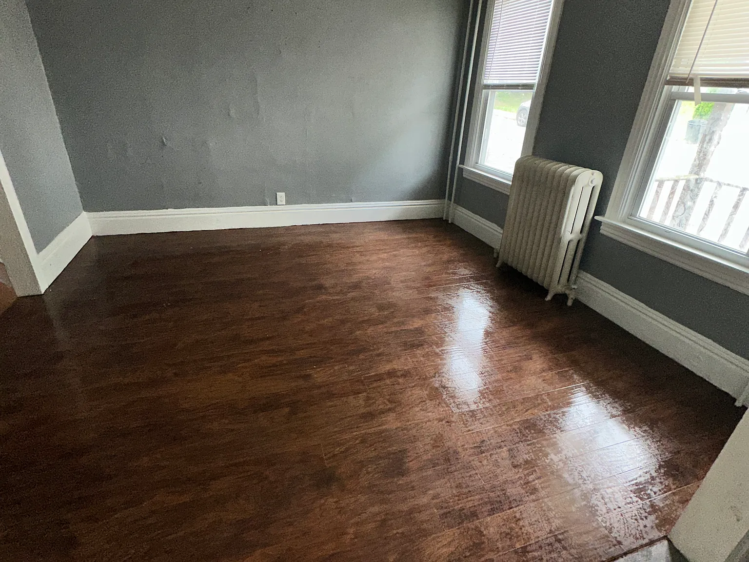 3 bed, $1,850 — Photo 2