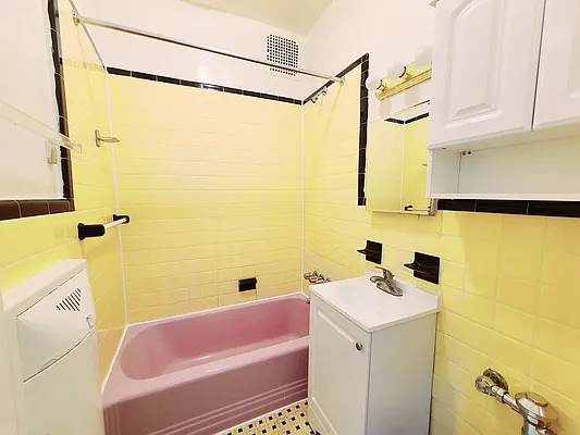 Rented by Ideal Properties Group | media 23