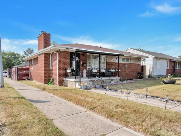 2088 Roosevelt St, Gary, IN 46404