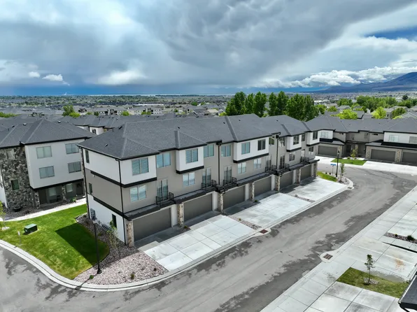 2046 N Harvest Village Ln, Saratoga Springs, UT 84045