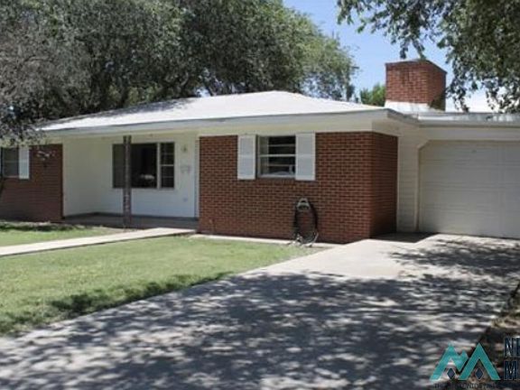 2nd image of 310 Hondo Dr