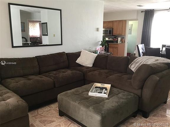 Home For Sale In Welwyn Manor