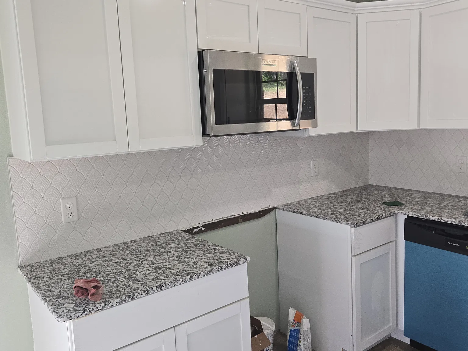 2 bed, 840 sqft, $1,200 — Photo 4