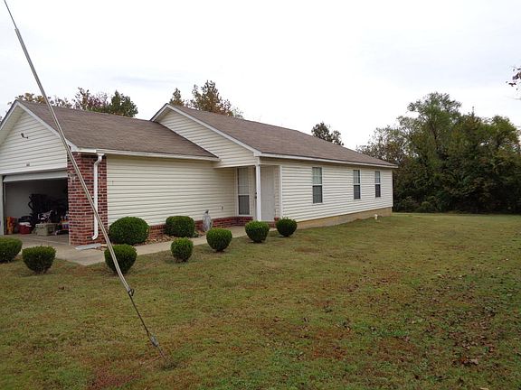 2nd image of 602 Marberry St