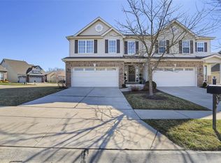 2000 Chestnut Pines Court St, Peters, MO 63376