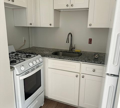 3rd image of 9 Summer St #9A