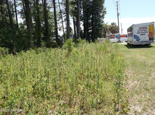 8196 River Rd SE, Southport, NC 28461
