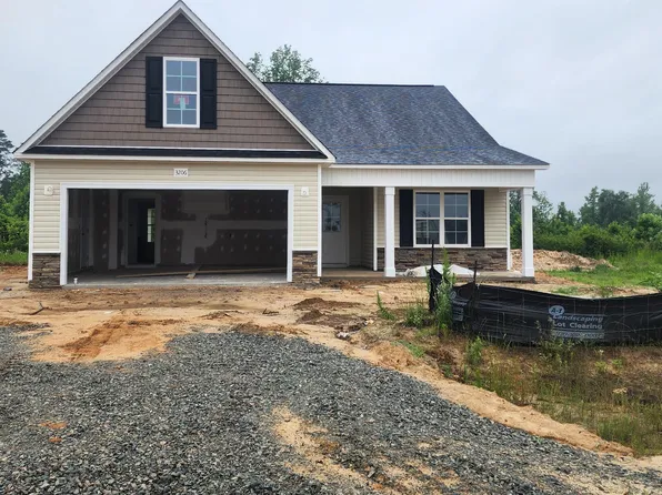 3206 Peruvian Ct, Fayetteville, NC 28312