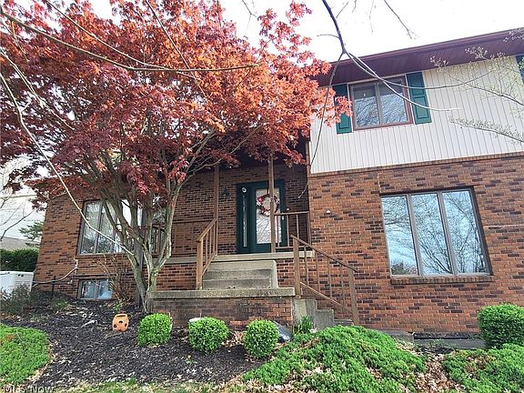 2nd image of 106 Martha Dr