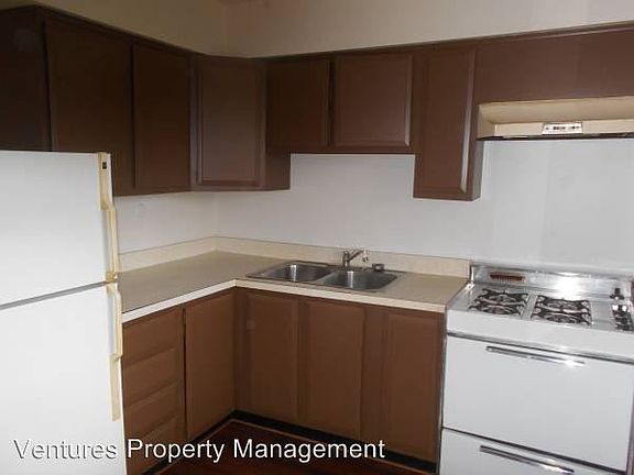 3rd image of 34 N 15th St APT 5