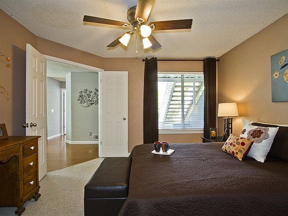 5th image of 8500 E Jefferson Ave APT 14C