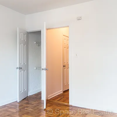 Rented by Space Real Estate | media 6