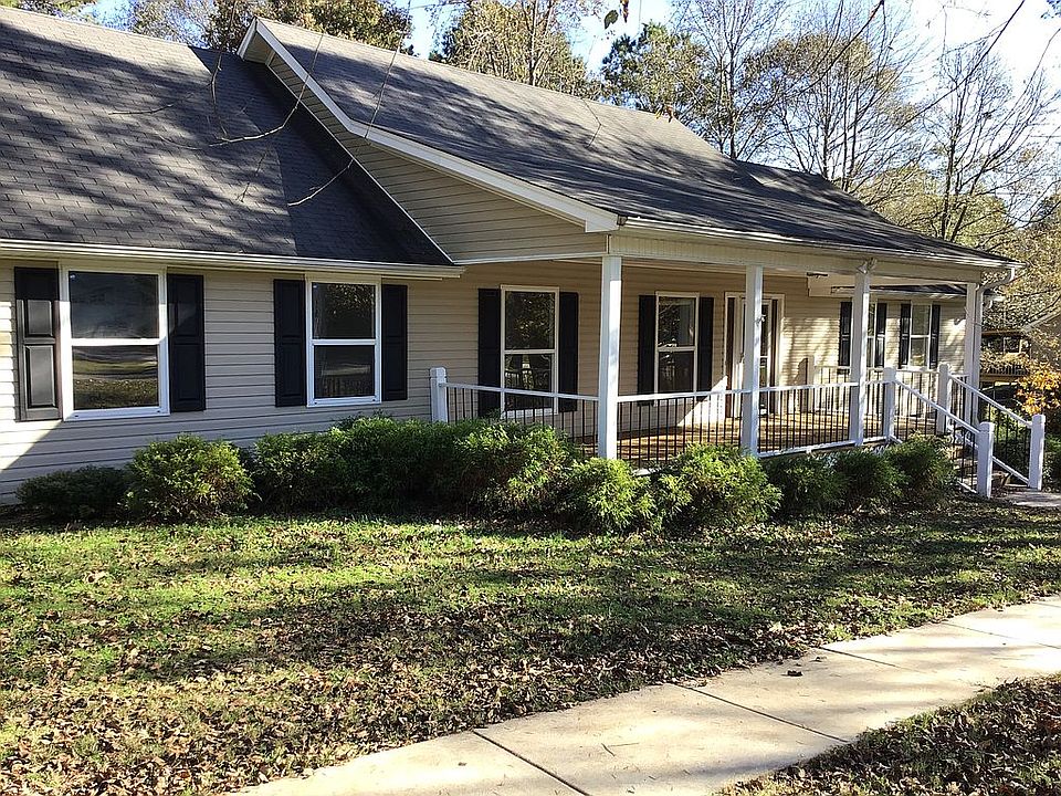 1st image of 420 Stillwood Dr