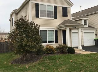 2916 Meadowview Ln, Montgomery, IL 60538