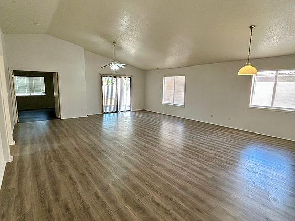 4th image of 4699 Calle Las Cruces