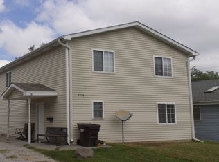 2276 Holdrege St #1, Lincoln, NE 68503