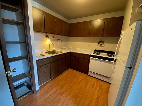 4th image of 2630 N Murray Ave APT 301